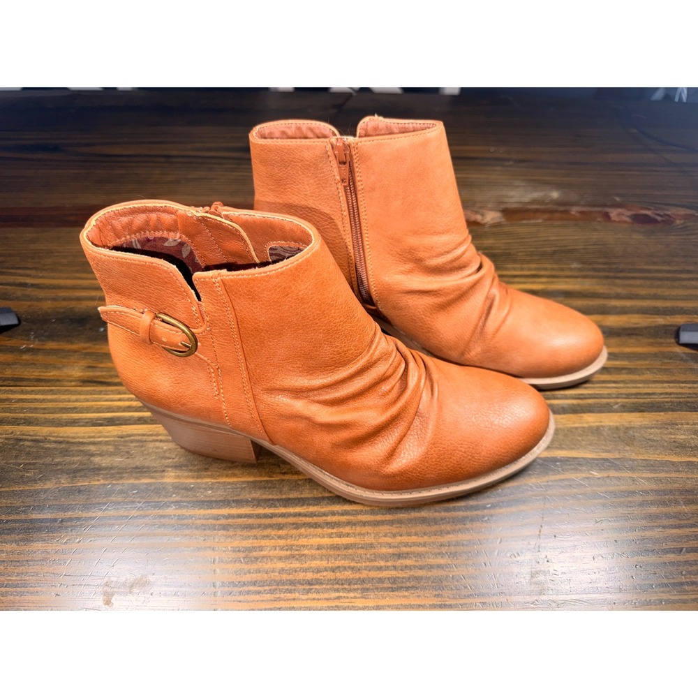 Baretraps Linnea Cognac Brown Ruched Ankle Boots Block Heel Size 11M New